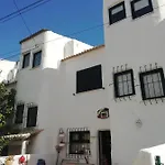 Casa de Férias Moradia T2+1 Com Piscina *