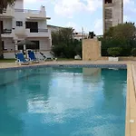 Moradia T2+1 Com Piscina *