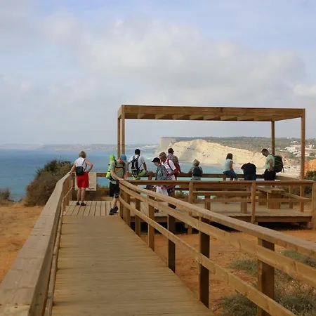 Moradia T2+1 Com Piscina بيت للعطل