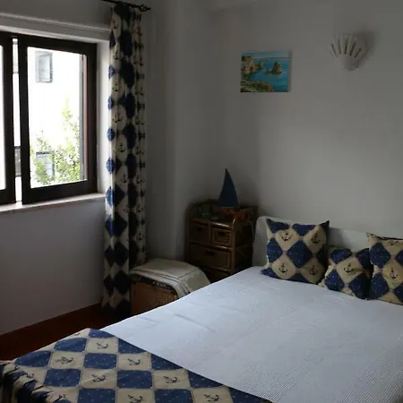Moradia T2+1 Com Piscina 度假居