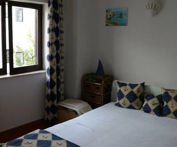 Moradia T2+1 Com Piscina 別荘