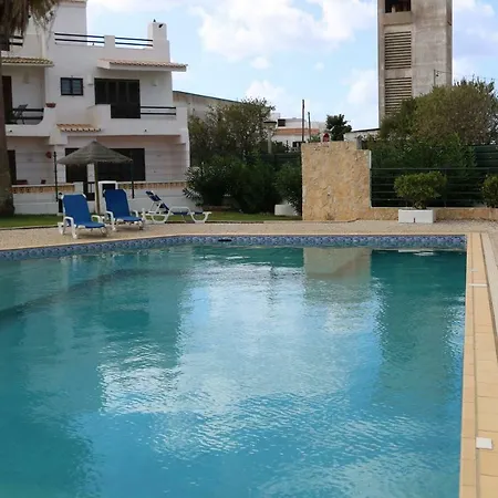 Moradia T2+1 Com Piscina *