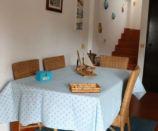 Moradia T2+1 Com Piscina