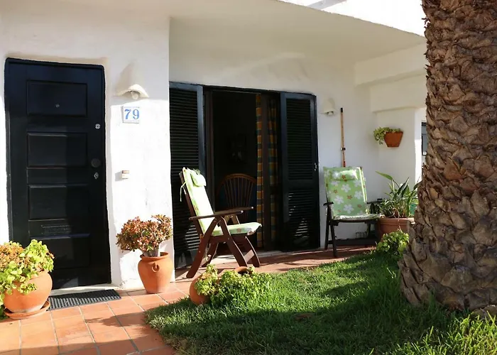 Moradia T2+1 Com Piscina 度假居